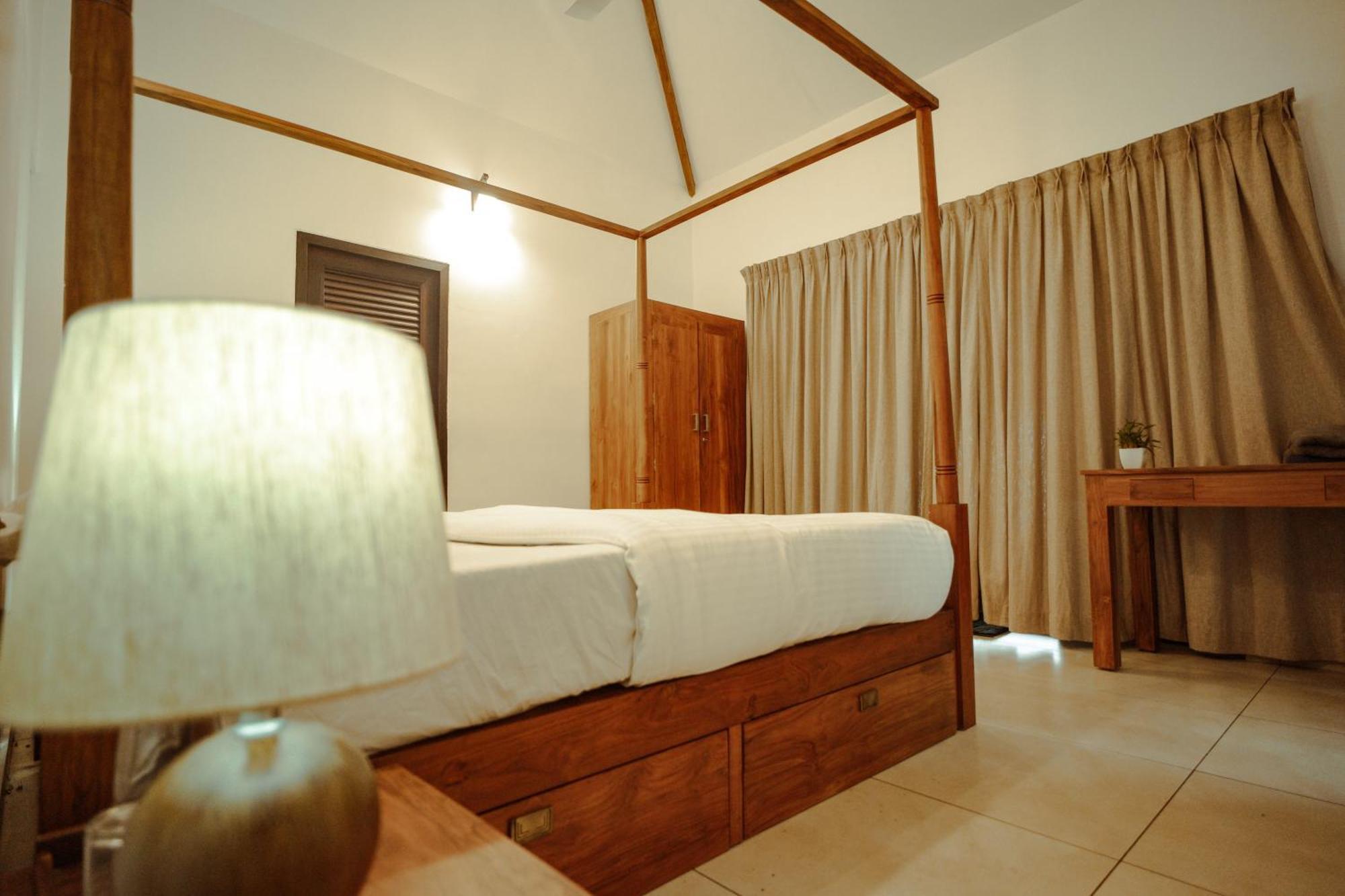 Nila Paithal Villa Paithalmala ภายนอก รูปภาพ