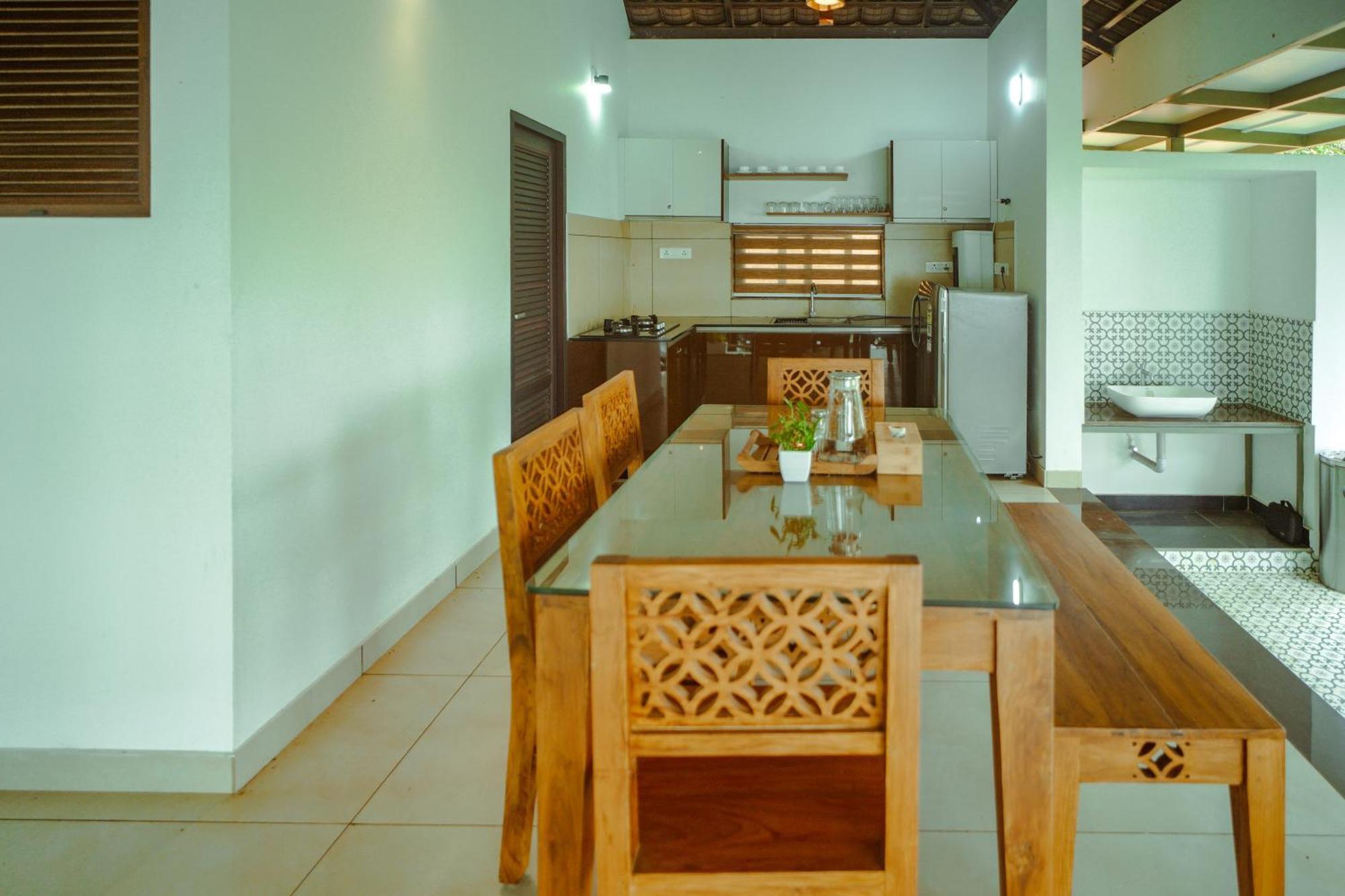 Nila Paithal Villa Paithalmala ภายนอก รูปภาพ